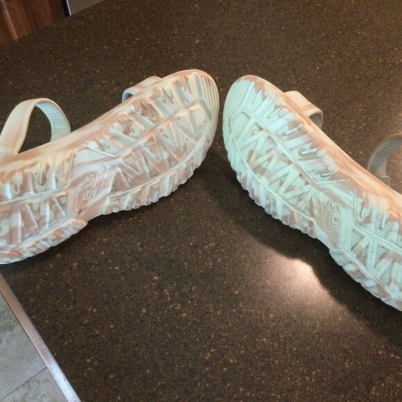 Teva Unisex-Adult Kids Hurricane Drift Sandal sz 11 in Maple Sugar Swirl pattern - Picture 2 of 5